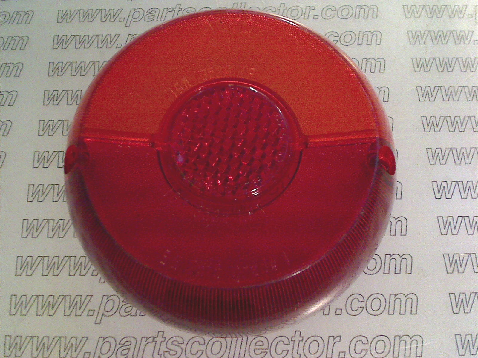 TAIL LIGHT LENS